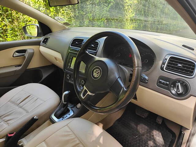 Used Volkswagen Vento [2010-2012] Highline Petrol AT in Mumbai