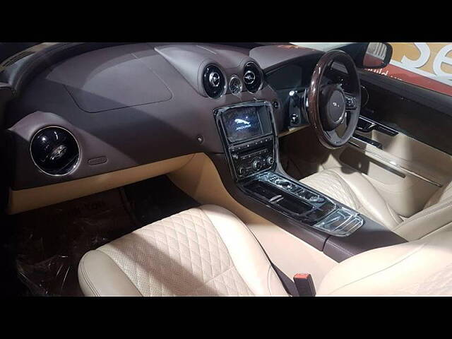 Used Jaguar XJ L 2.0 Portfolio in Delhi