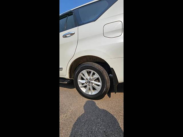 Used Toyota Innova Crysta [2016-2020] 2.4 V Diesel in Lucknow