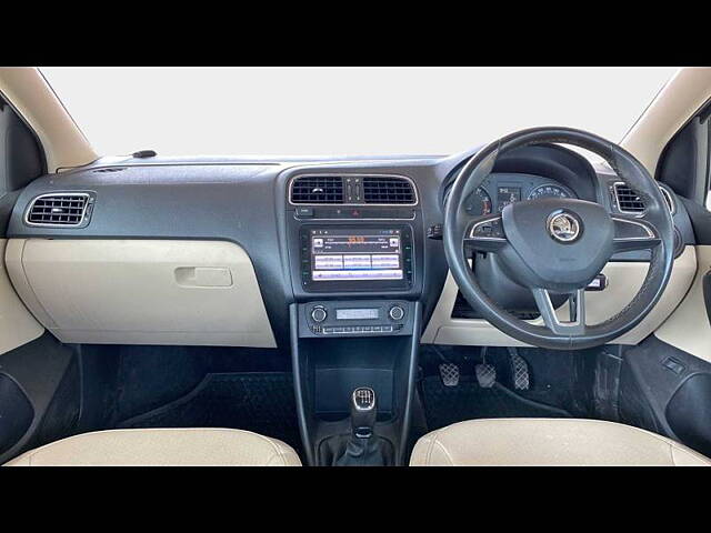 Used Skoda Rapid Style 1.6 MPI in Hyderabad