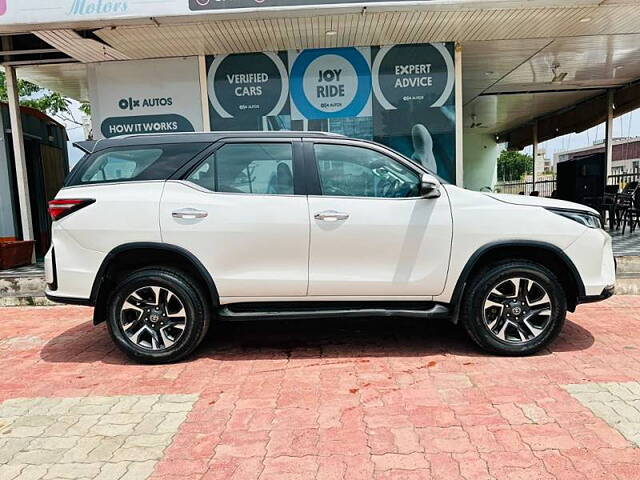 Used Toyota Fortuner Legender 2.8 4X2 AT in Ahmedabad