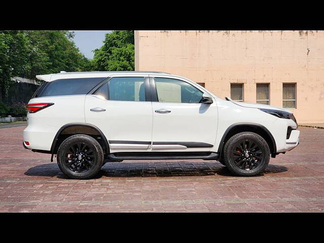 Used Toyota Fortuner 4X4 AT 2.8 Diesel in Lucknow