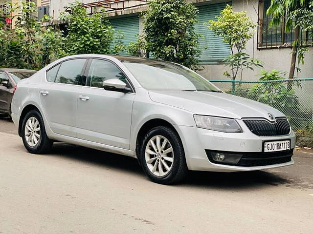 Used Skoda Octavia [2013-2015] Elegance 2.0 TDI AT in Surat