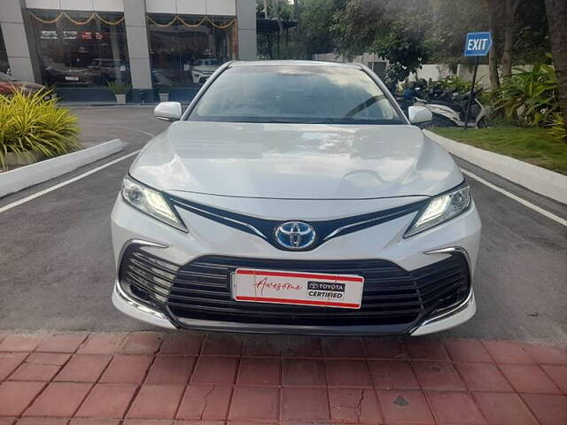 Used Toyota Camry Hybrid in Bangalore