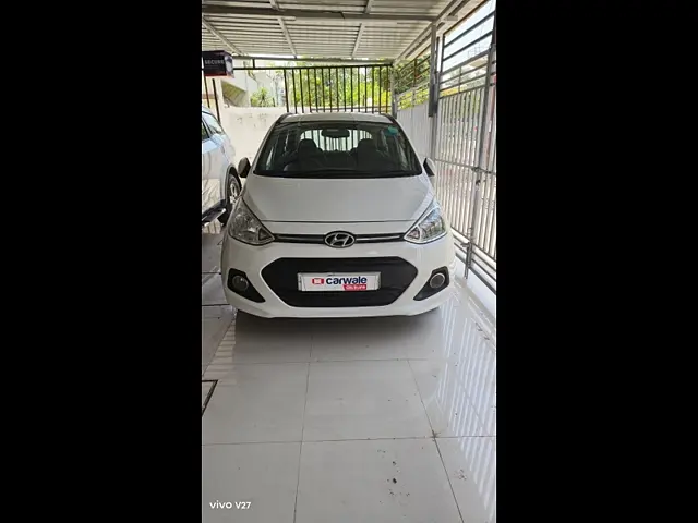 Used 2015 Hyundai Grand i10 in Lucknow