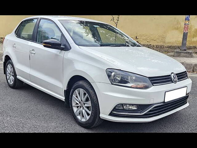 Used Volkswagen Ameo Highline1.2L Plus (P) 16 Alloy [2017-2018] in Delhi