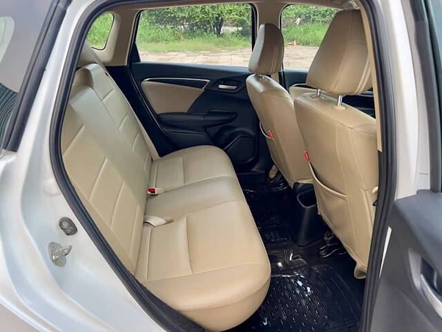 Used Honda Jazz [2015-2018] V AT Petrol in Delhi