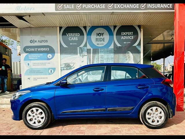 Used Hyundai i20 [2012-2014] Sportz 1.2 in Ahmedabad