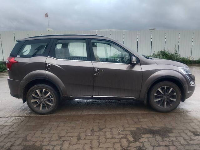 Used Mahindra XUV500 W11 AT in Pune