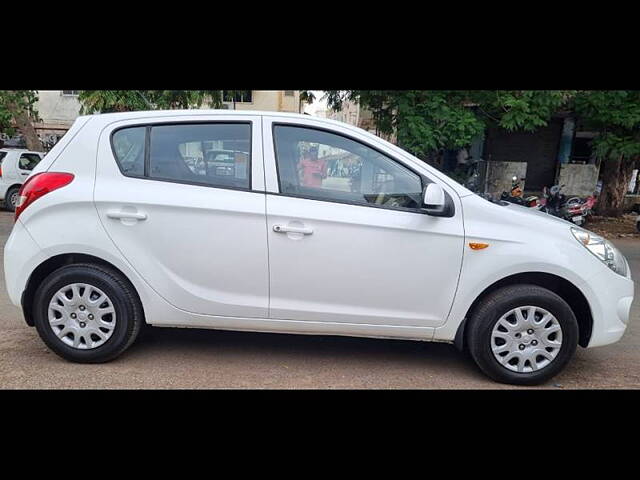 Used Hyundai i20 [2010-2012] Magna 1.2 in Ahmedabad