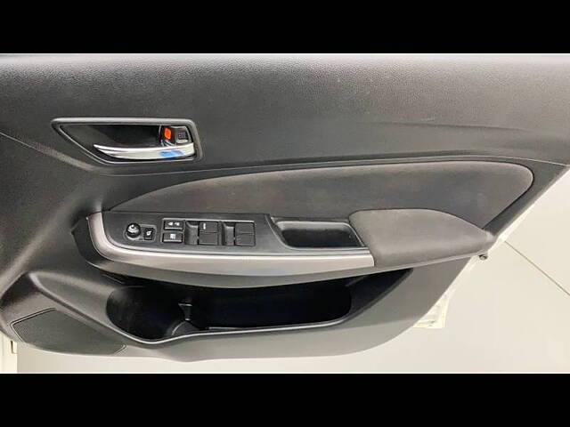 Used Maruti Suzuki Swift [2021-2024] ZXi Plus AMT Dual Tone [2021-2023] in Hyderabad