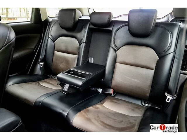 Used Toyota Urban Cruiser Hyryder V Hybrid [2022-2023] in Delhi