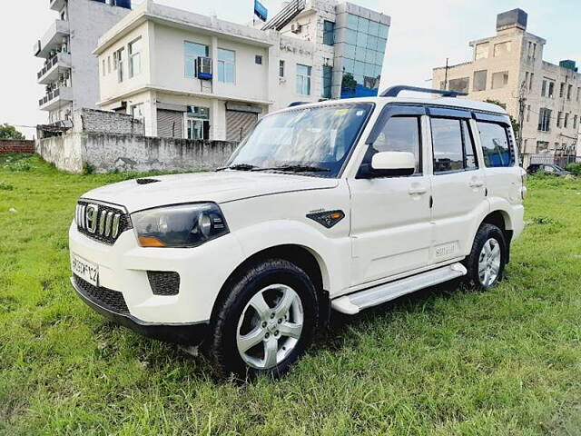 Used 2015 Mahindra Scorpio in Mohali