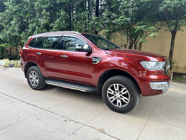 Used Ford Endeavour [2016-2019] Titanium 3.2 4x4 AT in Hyderabad