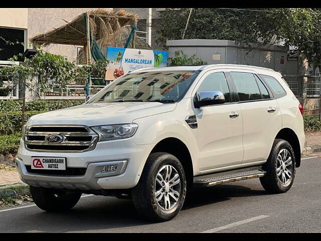 Used Ford Endeavour [2016-2019] Titanium 3.2 4x4 AT in Chandigarh