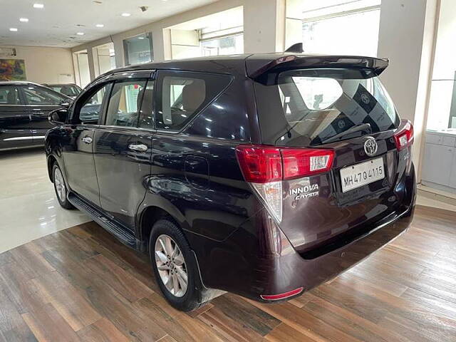 Used Toyota Innova Crysta [2016-2020] 2.4 V Diesel in Mumbai