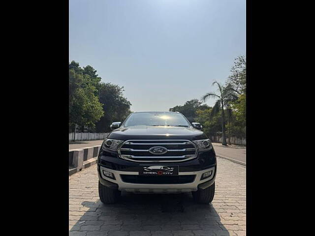 Used 2019 Ford Endeavour in Kanpur