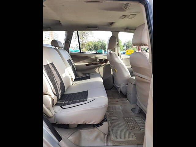 Used Toyota Innova [2015-2016] 2.5 VX BS IV 8 STR in Ahmedabad