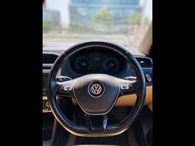 Used Volkswagen Polo [2016-2019] Highline1.2L (P) in Ahmedabad