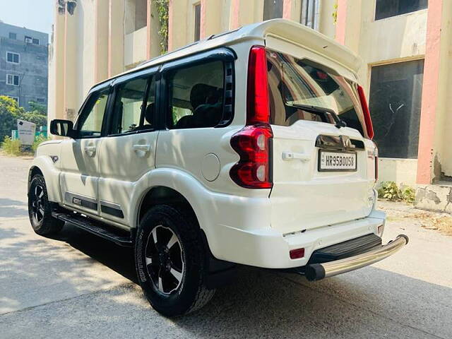 Used Mahindra Scorpio S11 MT 7S in Delhi