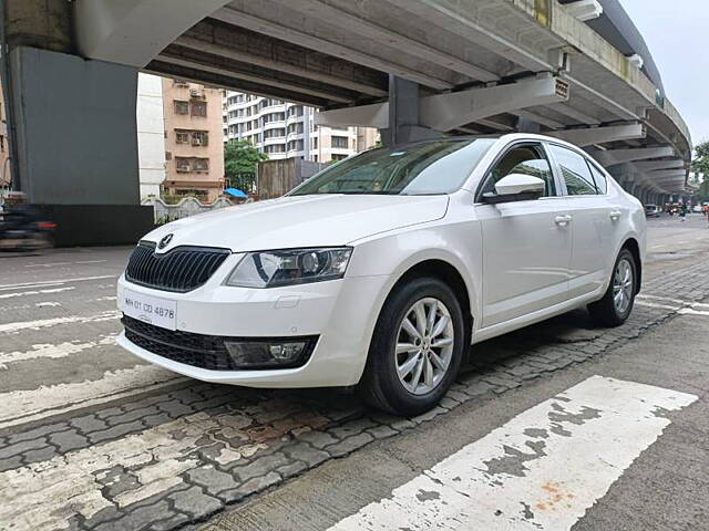 Used Skoda Octavia [2013-2015] Elegance 1.8 TSI AT in Mumbai