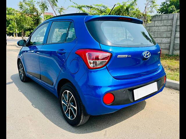 Used Hyundai Grand i10 Sportz (O) AT 1.2 Kappa VTVT [2017-2018] in Ahmedabad