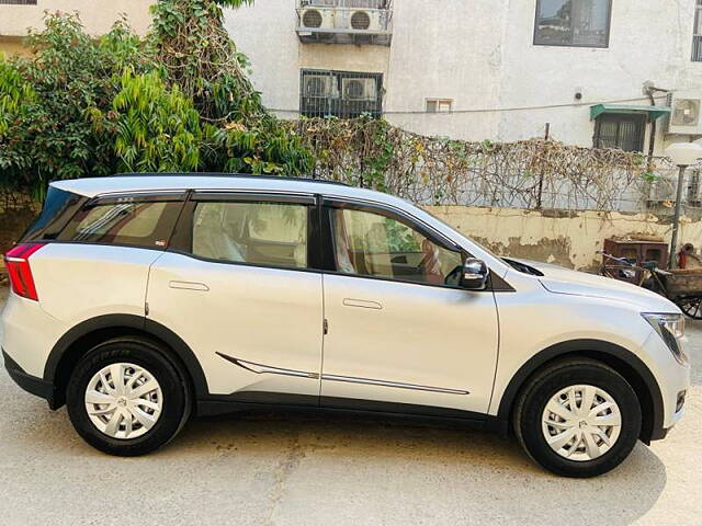 Used Mahindra XUV700 MX Petrol MT 5 STR [2021] in Delhi