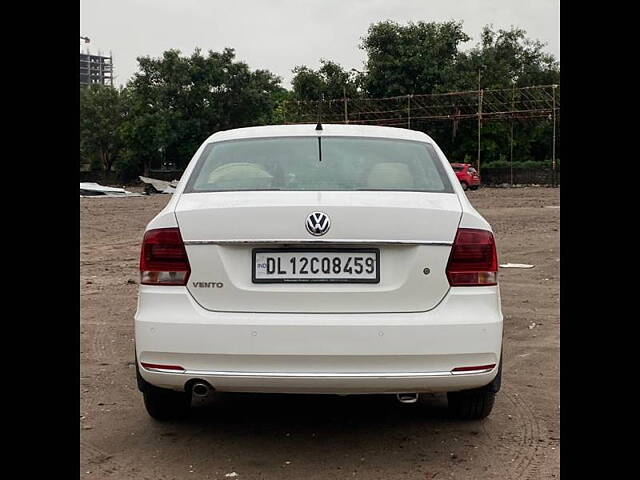 Used Volkswagen Vento [2014-2015] Highline Petrol in Delhi