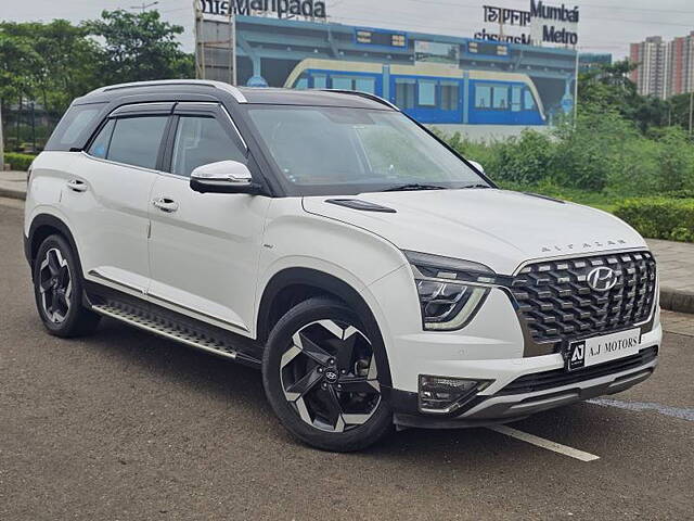 Used 2022 Hyundai Alcazar in Thane