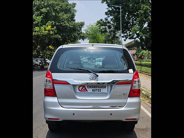 Used Toyota Innova [2013-2014] 2.5 GX 7 STR BS-III in Chandigarh