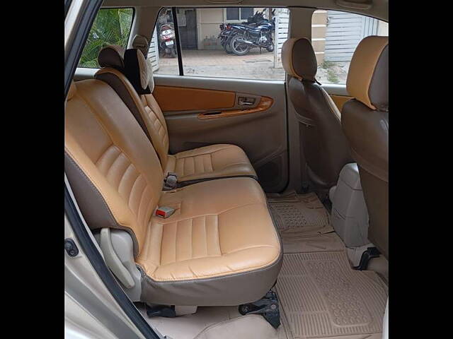 Used Toyota Innova [2009-2012] 2.5 VX 8 STR BS-IV in Hyderabad