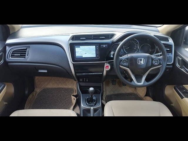 Used Honda City 4th Generation V Petrol in Delhi