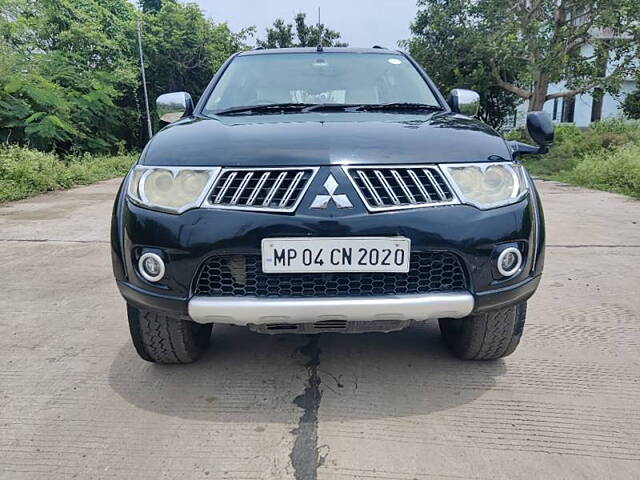 Used Mitsubishi Pajero Sport 2.5 MT in Bhopal