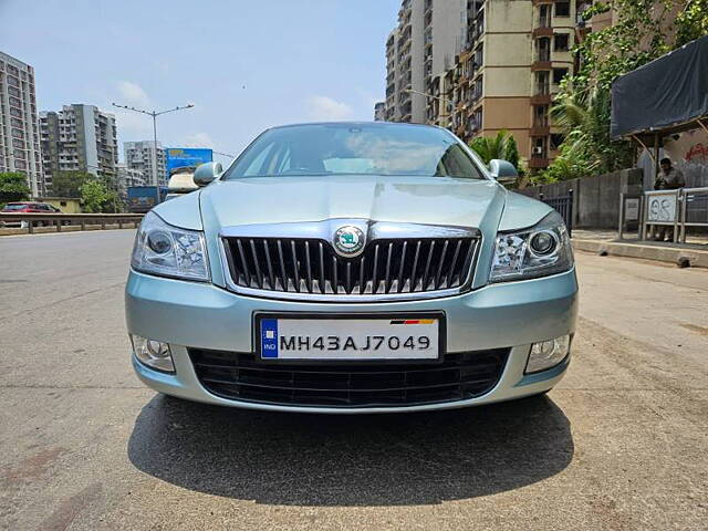 Used 2012 Skoda Laura in Mumbai