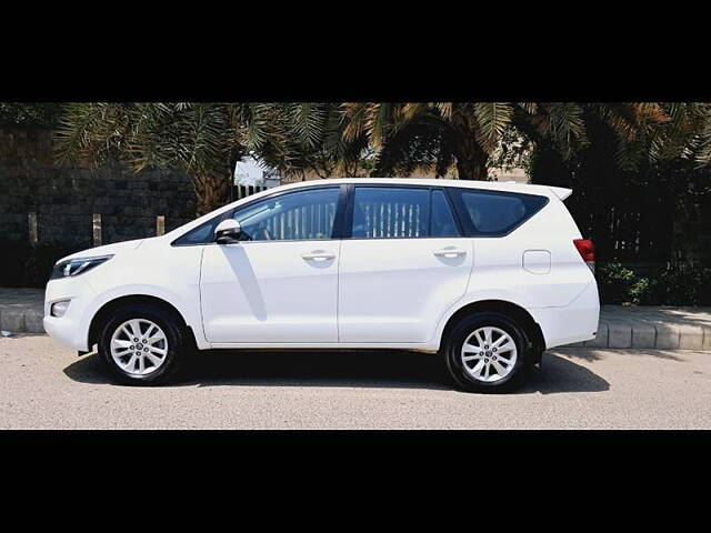 Used Toyota Innova Crysta [2016-2020] 2.4 G 7 STR [2016-2017] in Delhi