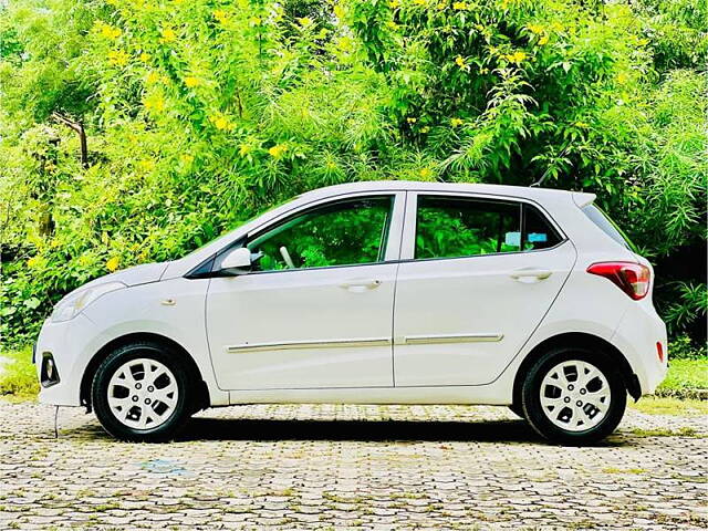 Used Hyundai Grand i10 [2013-2017] Magna 1.1 CRDi [2016-2017] in Ahmedabad