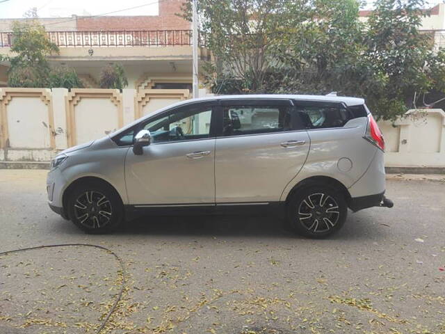 Used Mahindra Marazzo [2018-2020] M8 7 STR in Agra