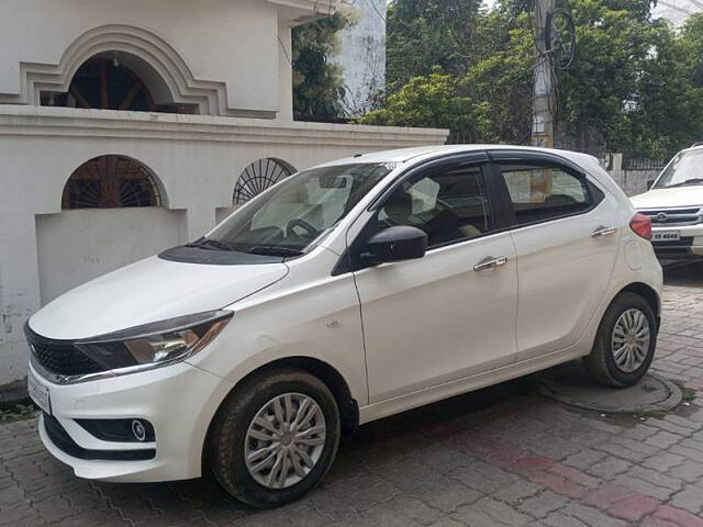 Used Tata Tiago [2016-2020] Revotron XE (O) [2016-2019] in Lucknow