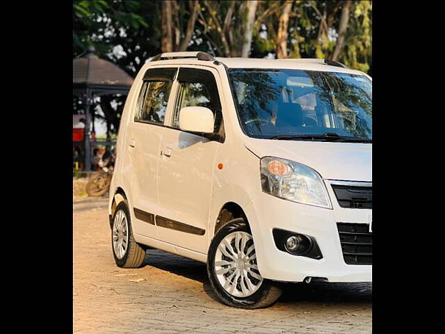 Used Maruti Suzuki Wagon R 1.0 [2014-2019] VXI in Nashik