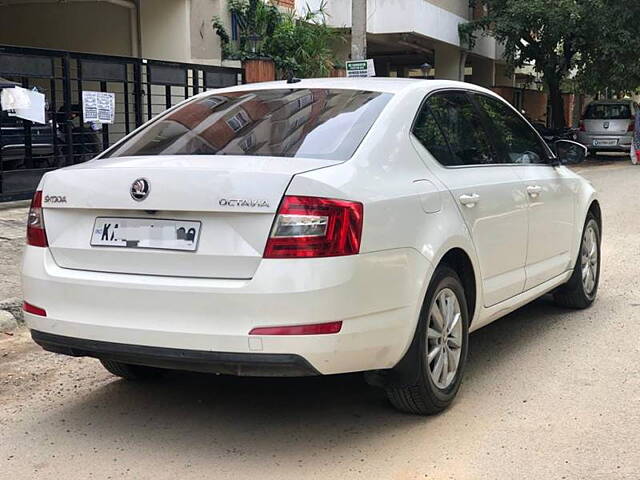 Used Skoda Octavia [2015-2017] 2.0 TDI CR Ambition Plus AT in Bangalore