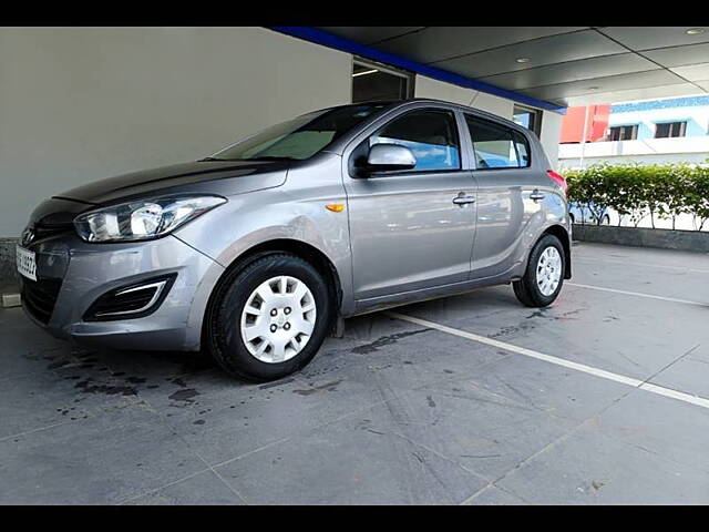 Used Hyundai i20 [2010-2012] Magna 1.2 in Kolkata