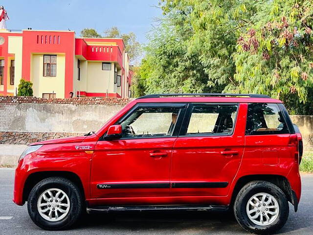 Used Mahindra TUV300 [2015-2019] T6 in Delhi