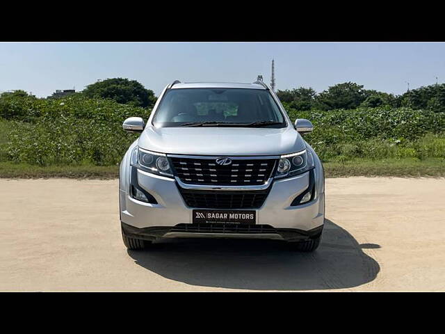 Used Mahindra XUV500 W11 AT in Delhi