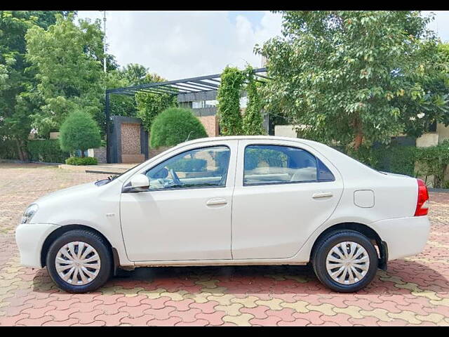 Used Toyota Etios Liva [2014-2016] GD in Ahmedabad