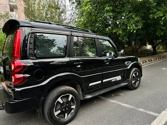 Used Mahindra Scorpio S11 MT 7S CC in Delhi