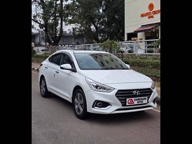 Used Hyundai Verna [2017-2020] SX Plus 1.6 VTVT AT in Chandigarh