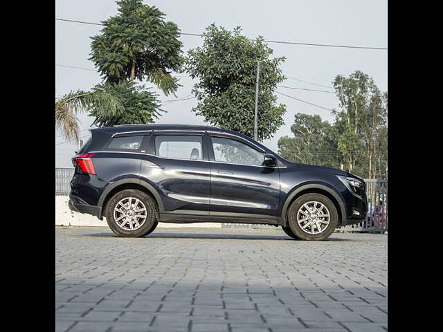 Used Mahindra XUV700 AX 7 Diesel  AT Luxury Pack 7 STR [2021] in Karnal