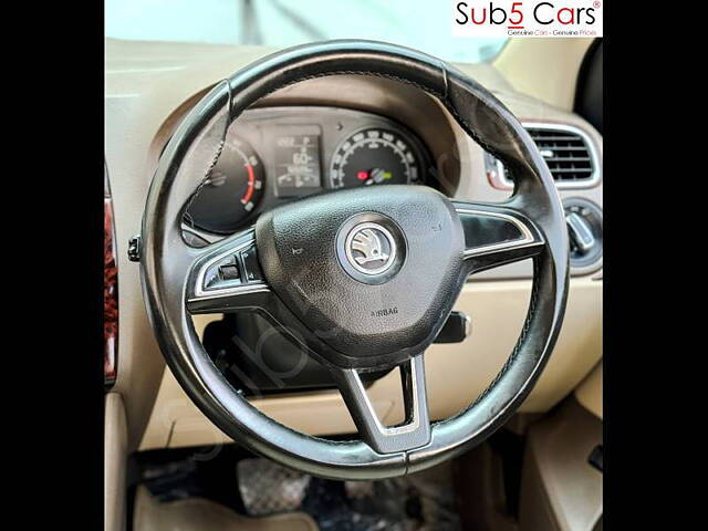 Used Skoda Rapid [2015-2016] 1.6 MPI Style Plus AT in Hyderabad