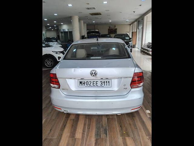 Used Volkswagen Vento [2015-2019] Highline Plus 1.2 (P) AT 16 Alloy in Mumbai