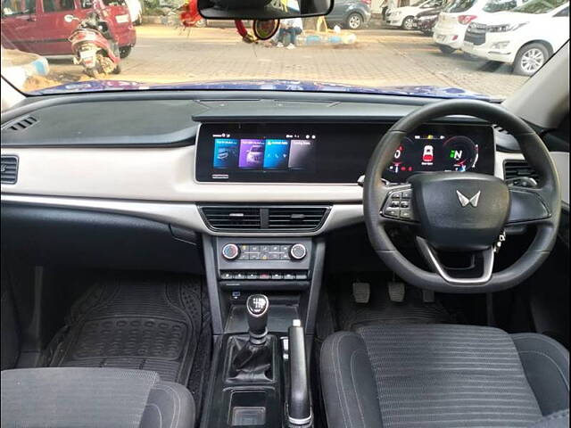 Used Mahindra XUV700 AX 5 Petrol MT 7 STR [2021] in Kolkata